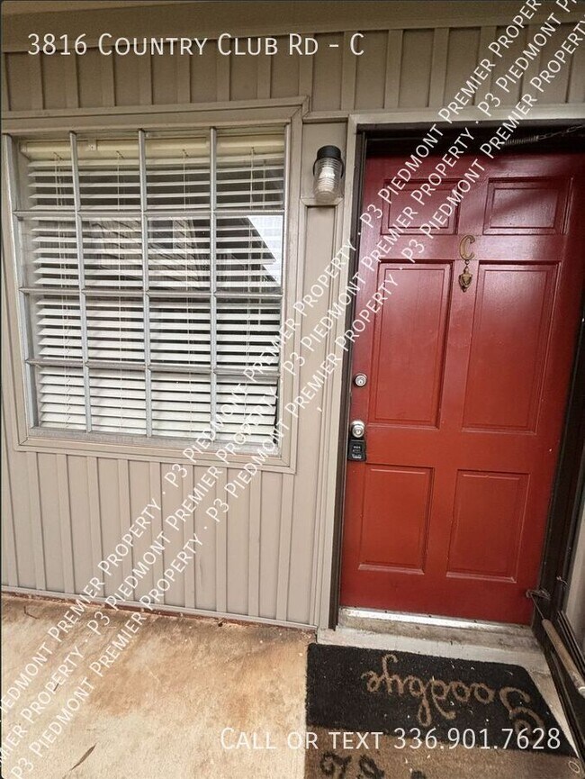 Building Photo - 3816 Country Club Rd