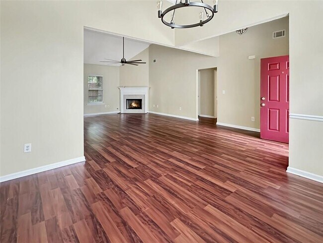 Building Photo - 1274 Stephens Pond View