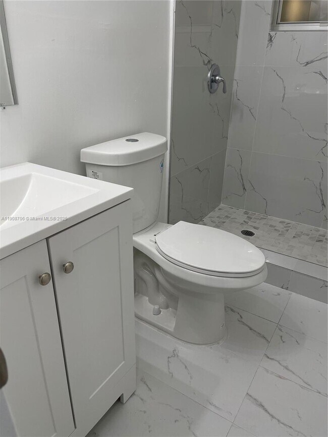 Building Photo - 5306 NW 18th Ave