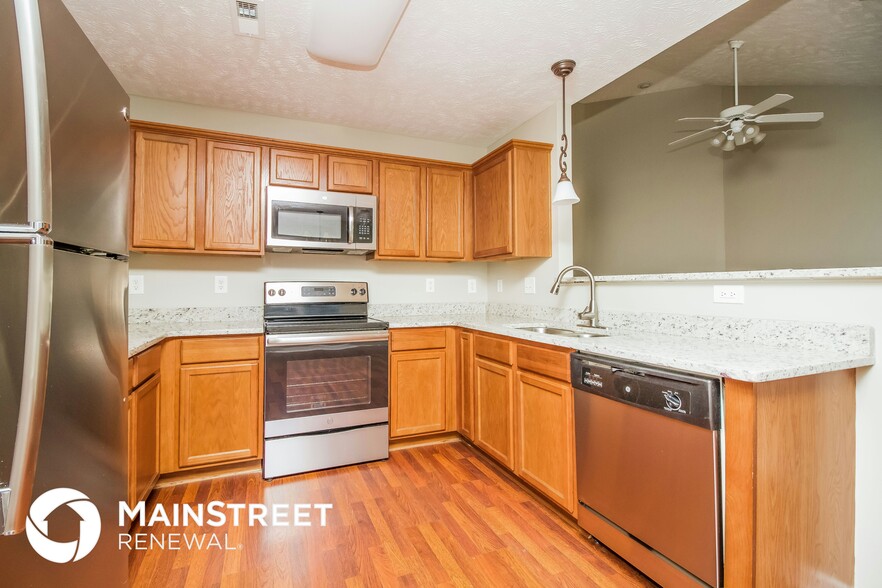 Building Photo - 5031 Deer Creek Ct