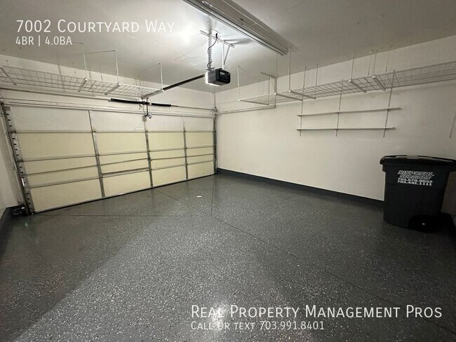 Building Photo - 7002 Courtyard Way