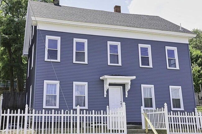 Building Photo - 286 Kimball St