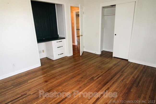 Building Photo - 5510 S Owasso Ave