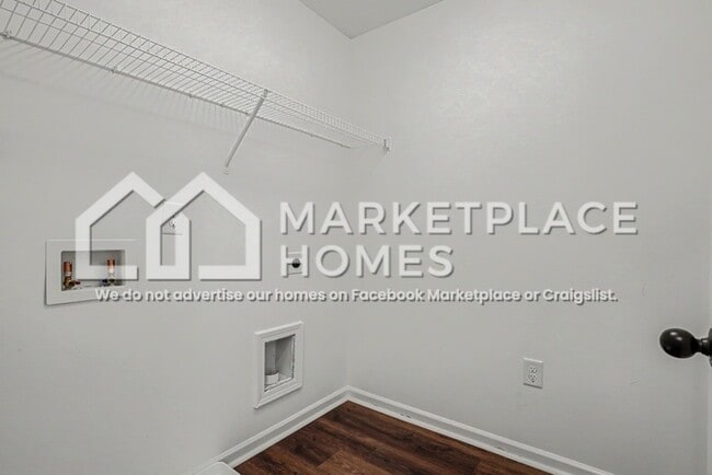 Building Photo - 6027 Oak Bend Ct