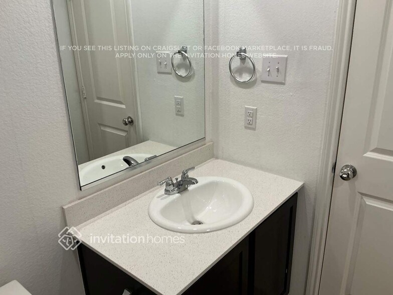 Building Photo - 10538 Sewell Cir