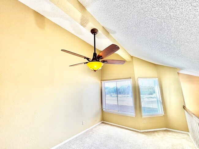 Building Photo - 503 Ranch Trail
