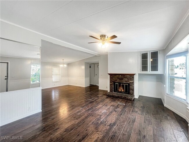 Building Photo - 7574 Grady Dr