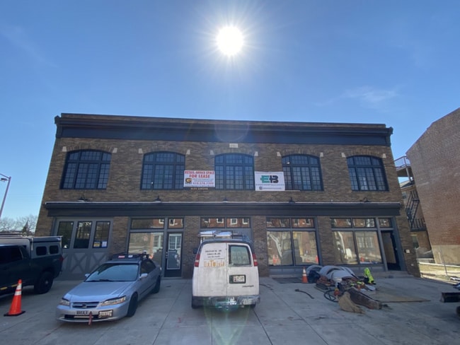 Building Photo - 1509 E Baltimore St