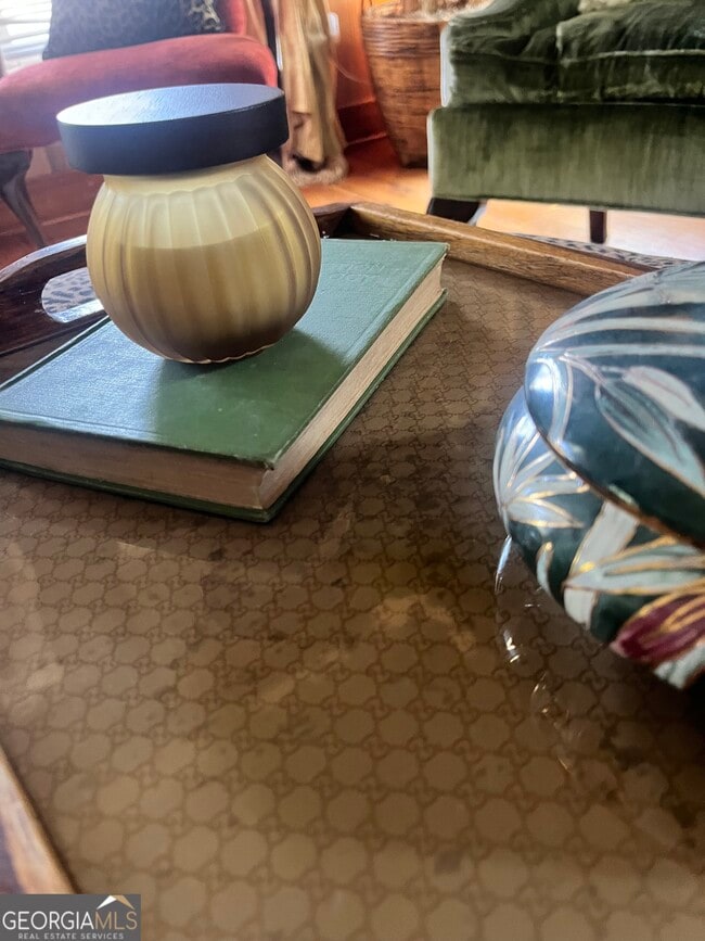 Building Photo - 1663 Thompson Ln