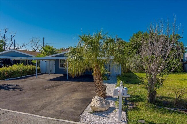 Building Photo - 13248 4th St E