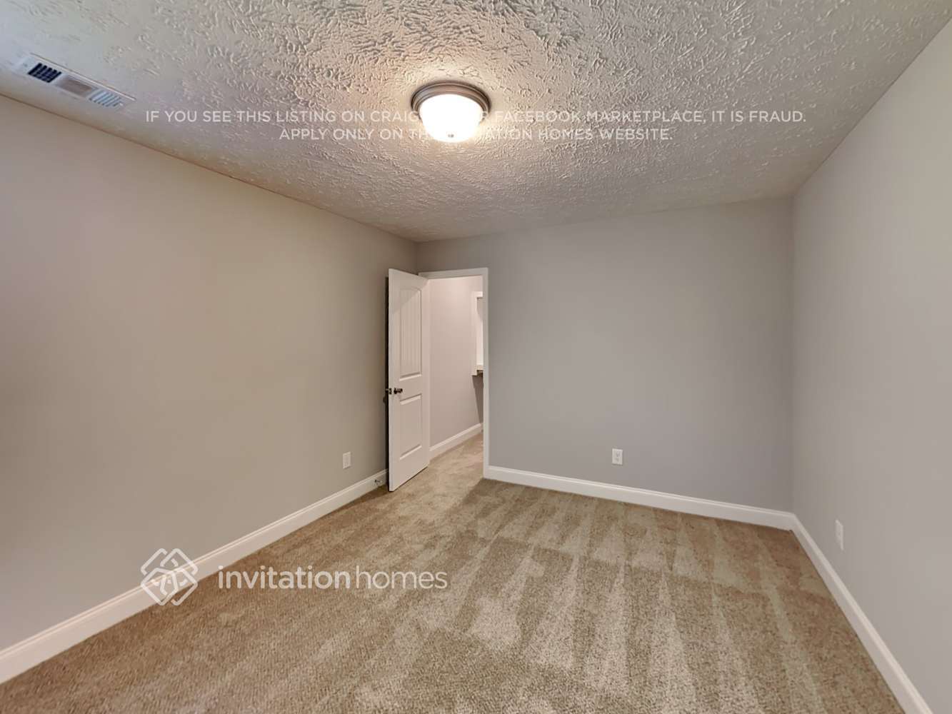 Building Photo - 837 Cedar Ln
