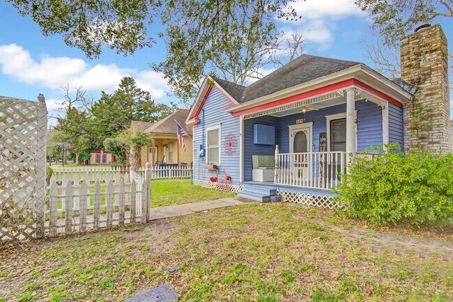 Building Photo - 314 W Sidnor St