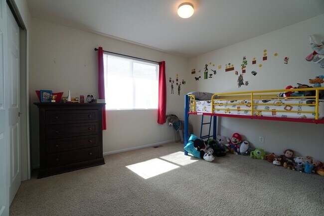 Building Photo - 9690 Beryl Dr