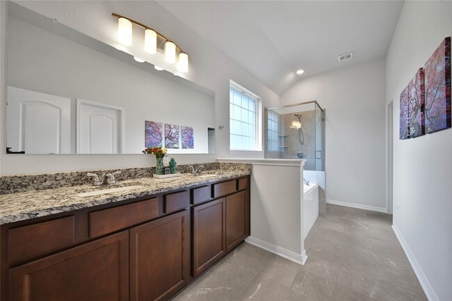 Building Photo - 4104 Waterstone Ct