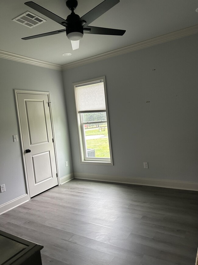 Building Photo - 7769 US-80