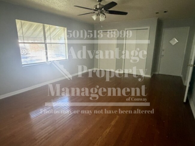 Building Photo - 2824 Raymar Rd