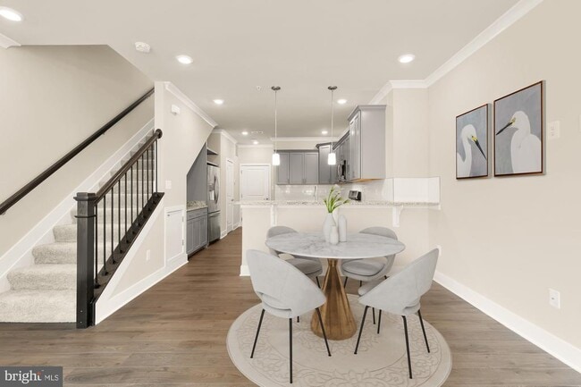 Building Photo - 7916a Potter Pl