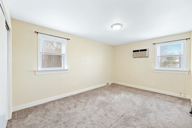 Building Photo - 12450 Knights Rd