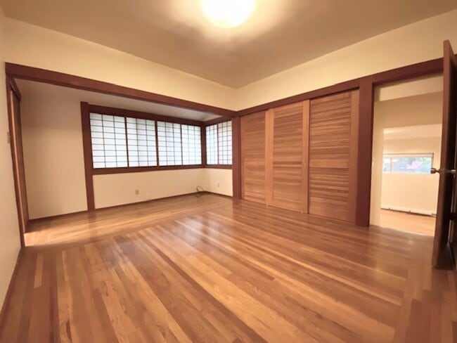 Building Photo - 1810 Pacific Ave