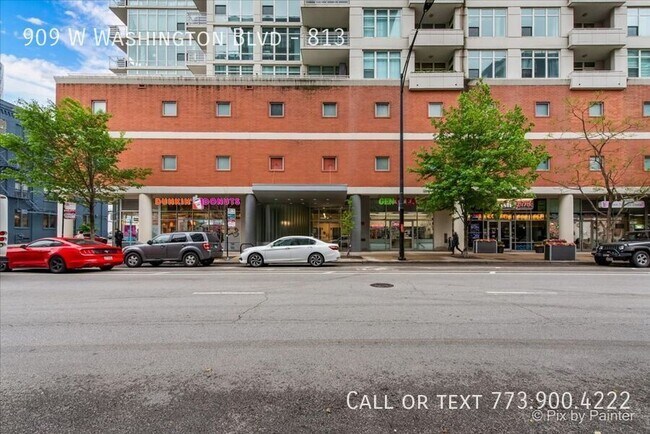 Building Photo - 909 W Washington Blvd