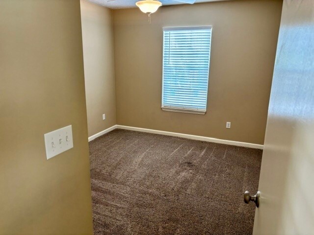 Building Photo - 503 Bridal Way Ct
