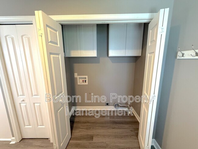 Building Photo - 1216 Jackson Rd