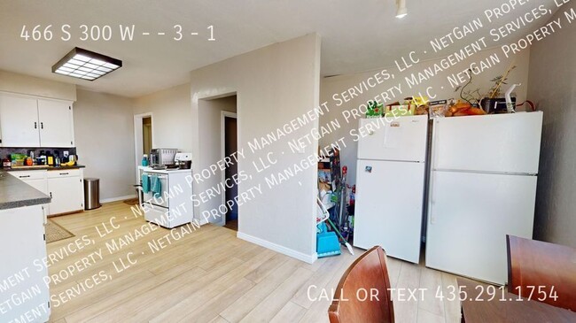 Building Photo - 466 S 300 W