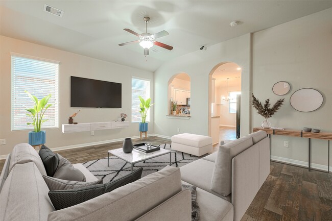 Building Photo - 5207 Chester Springs Ln