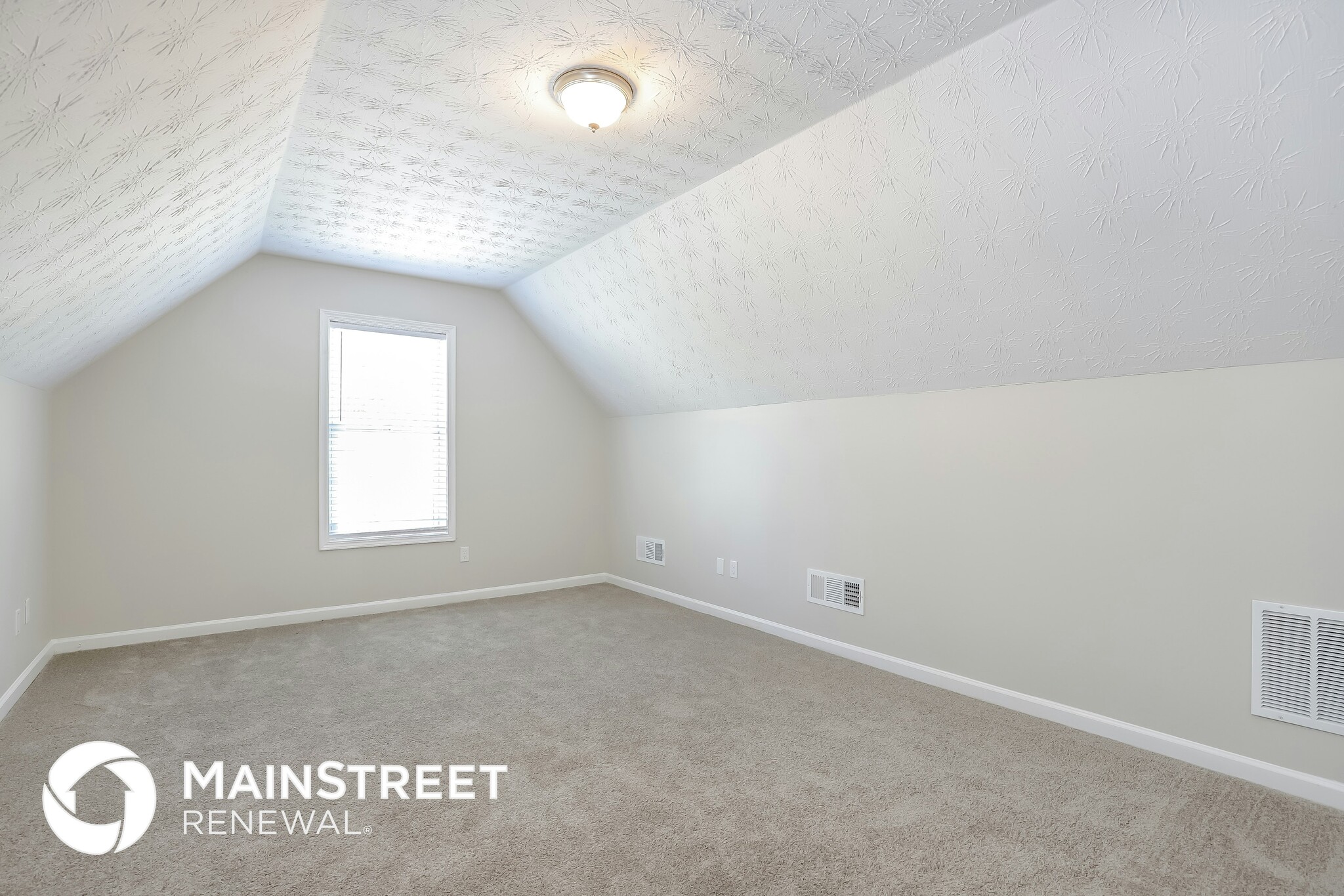 Building Photo - 2524 Dalesford Ct