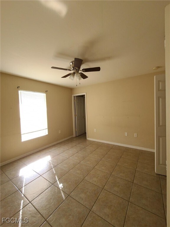 Building Photo - 3715 SW Santa Barbara Pl