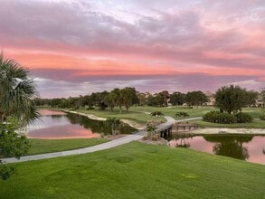 Building Photo - Lakeview 2 Bedroom 2 Bath Condo on Golf Course