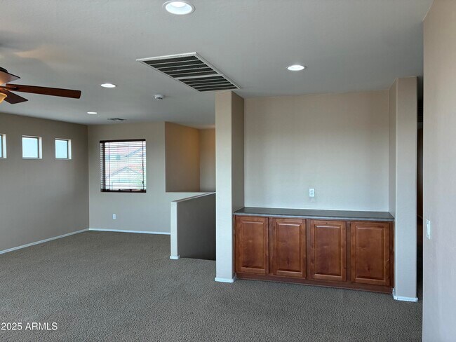 Building Photo - 23751 W La Canada Blvd