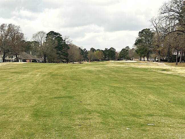 Building Photo - 8426 Hunters Village Dr