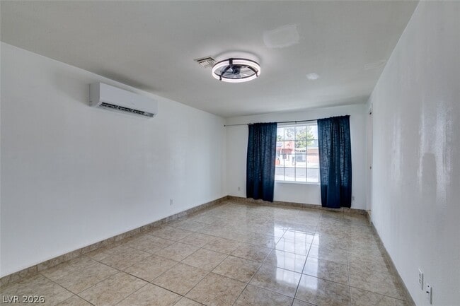 Building Photo - 3713 San Joaquin Ave