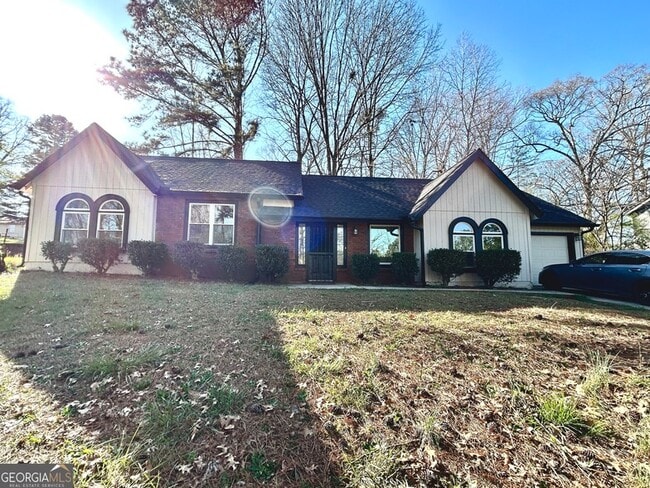 Building Photo - 3821 River Rd