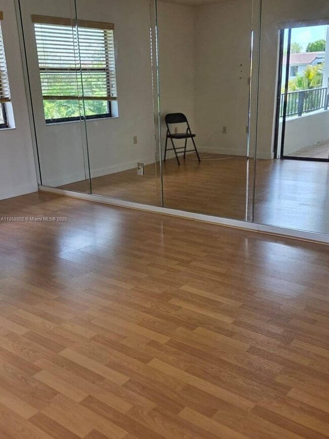 Building Photo - 10823 NW 7th Street 22-44, Miami, FL 33172
