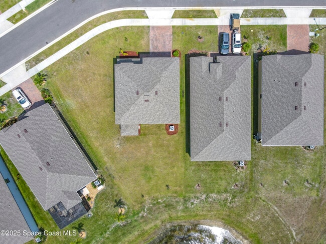 Building Photo - 870 Remington Green Dr SE