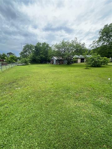 Building Photo - 214 Glory Ave