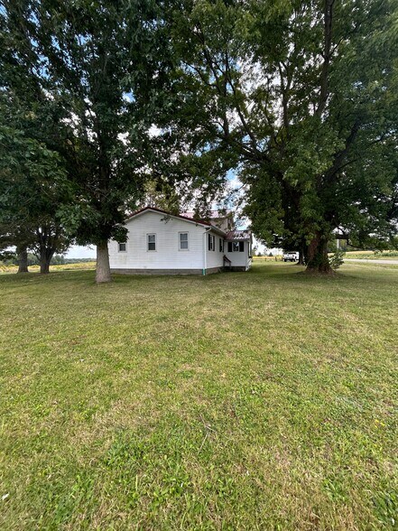 Building Photo - 24648 Plank Rd