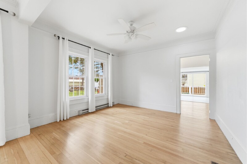 Building Photo - 1458 S Main St