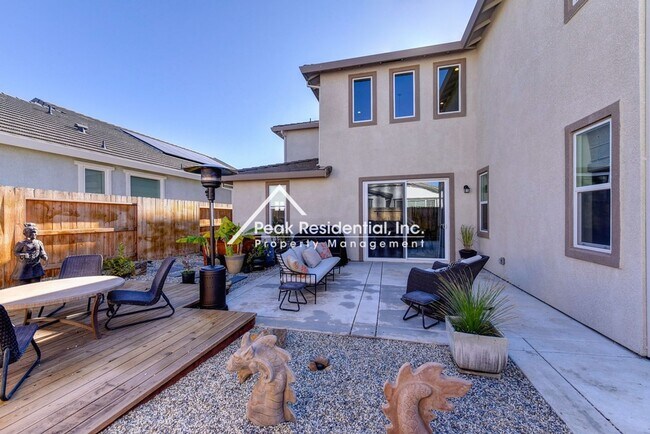 Building Photo - 4 Bedroom, 3 Bath Home in Rancho Cordova