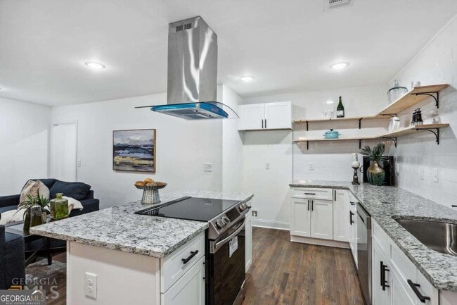 Building Photo - 1650 Joseph E. Boone Blvd NW