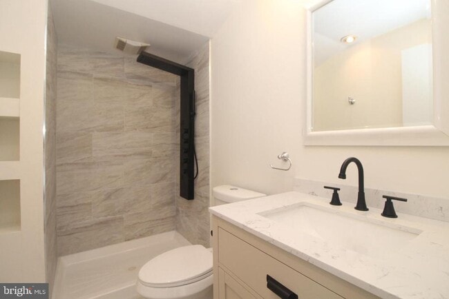 Building Photo - 19 Francis Ct