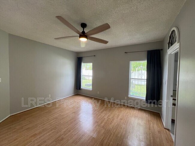 Building Photo - 11218 Worley Ave