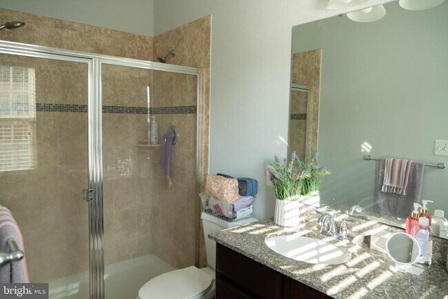 Building Photo - 506 Edelen Station Pl