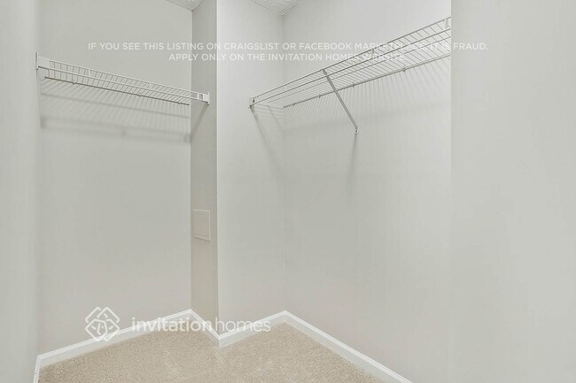 Building Photo - 2095 Pintail Dr