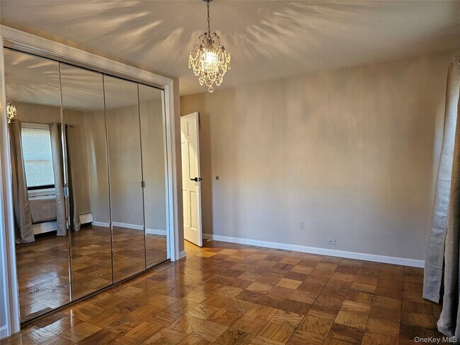 Building Photo - 2261 Palmer Ave