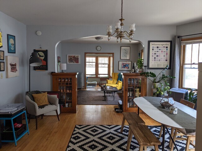 Large open Dining and Living Room - 1534 Jefferson St NE