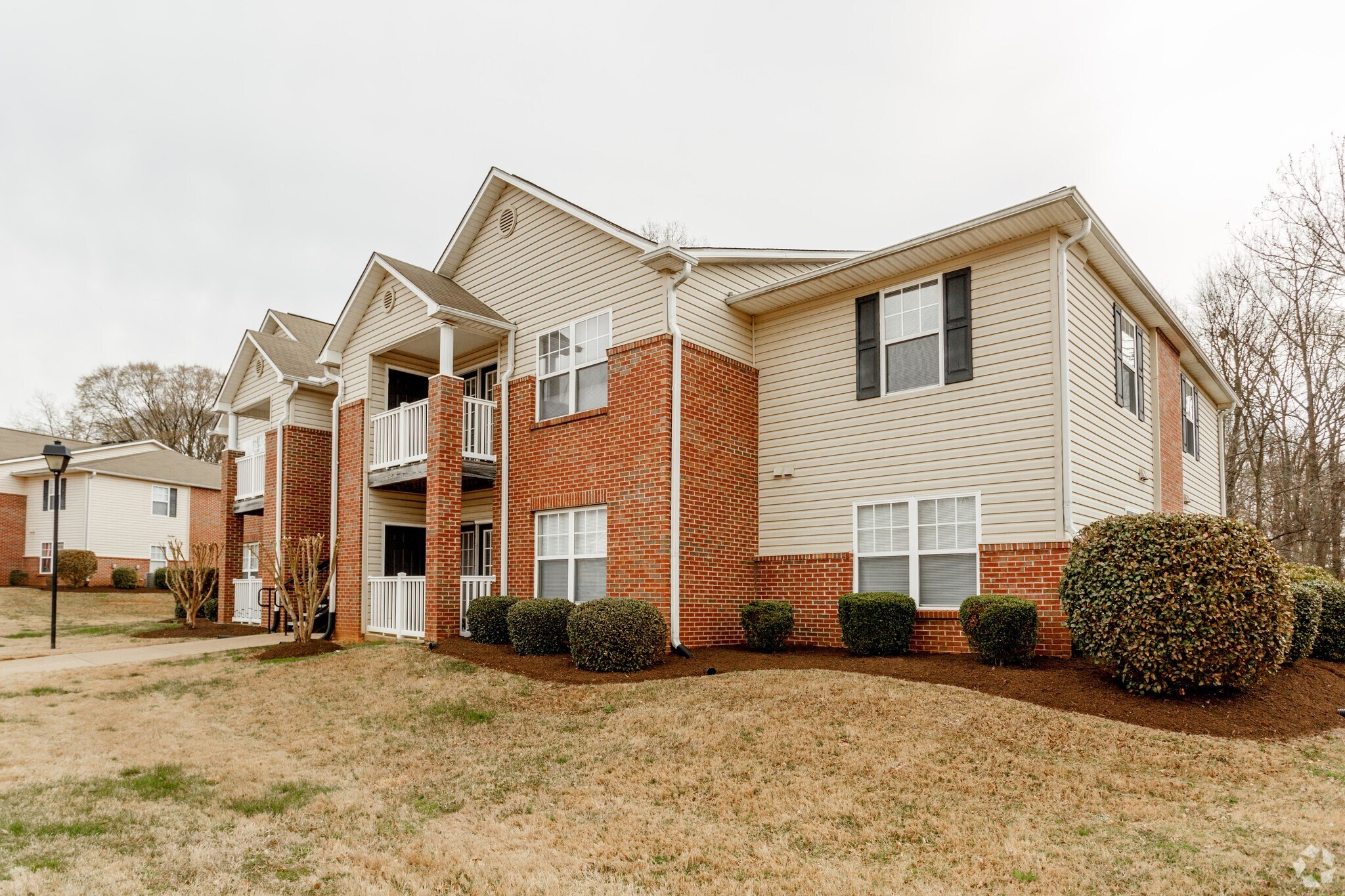 Grove Park Apartments 345 Harrison St Paris TN 38242 Apartment Finder