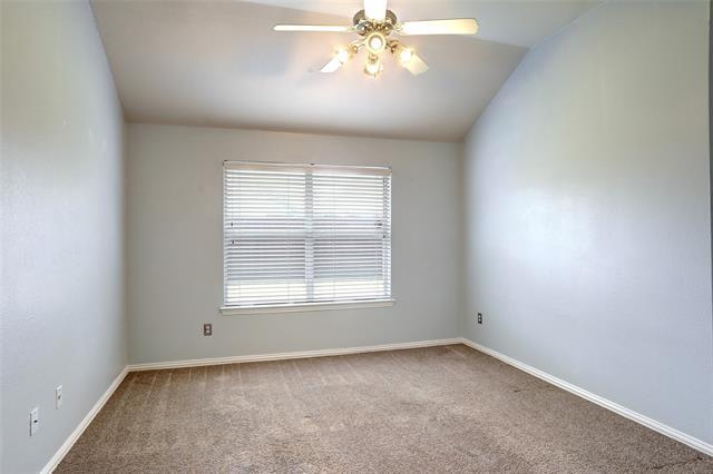 Building Photo - 2804 Cascade Cove Dr